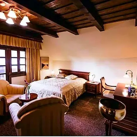 Hotel Strk 4*